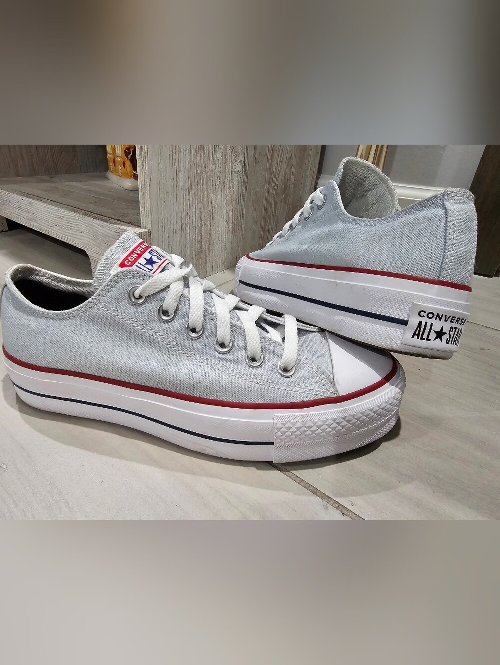 Converse Womens Low Top Platform Canvas Sneakers in Light Blue Size 7.5